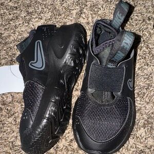 Nike Kids Black Sneakers